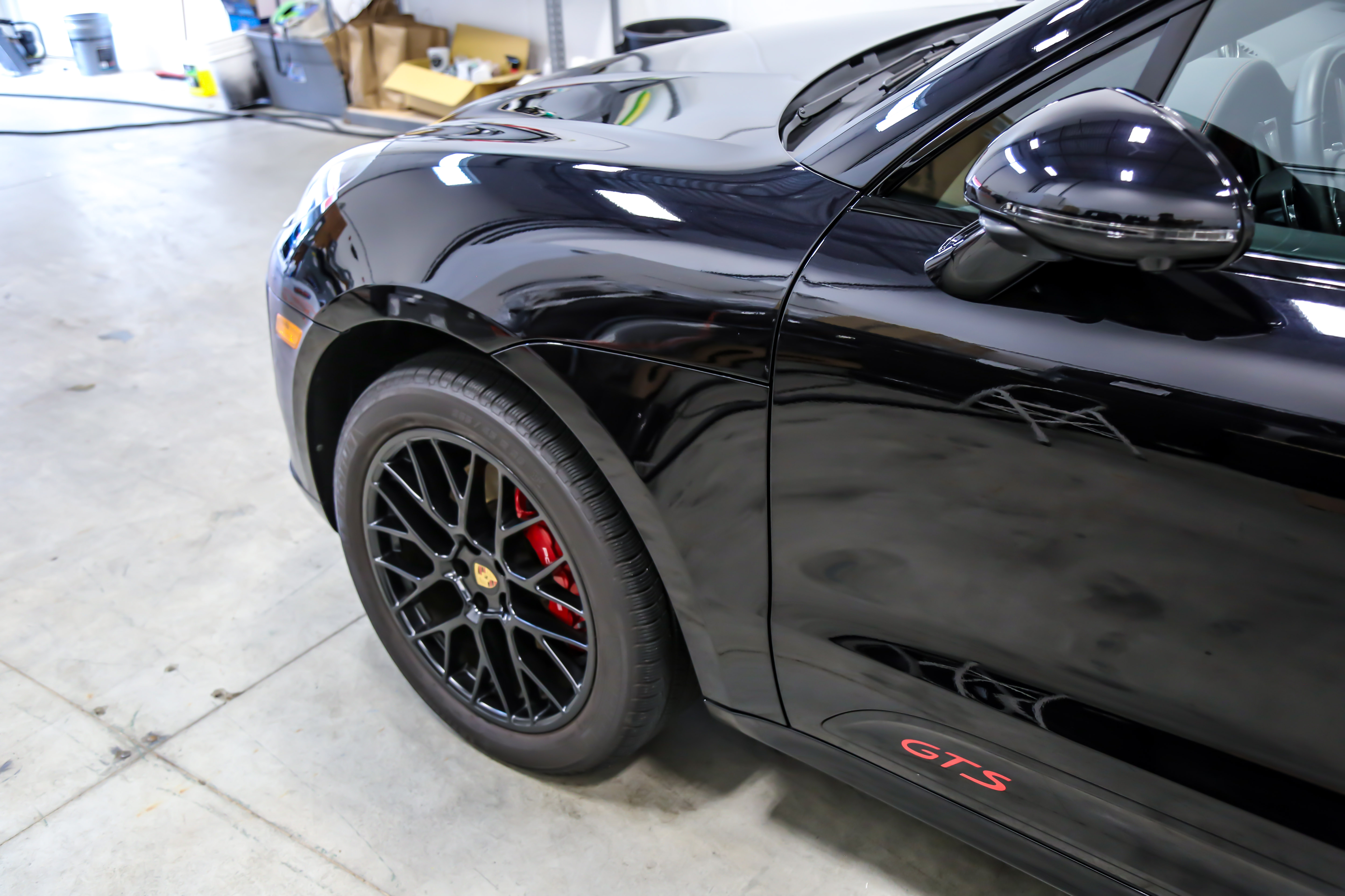 Macan GTS