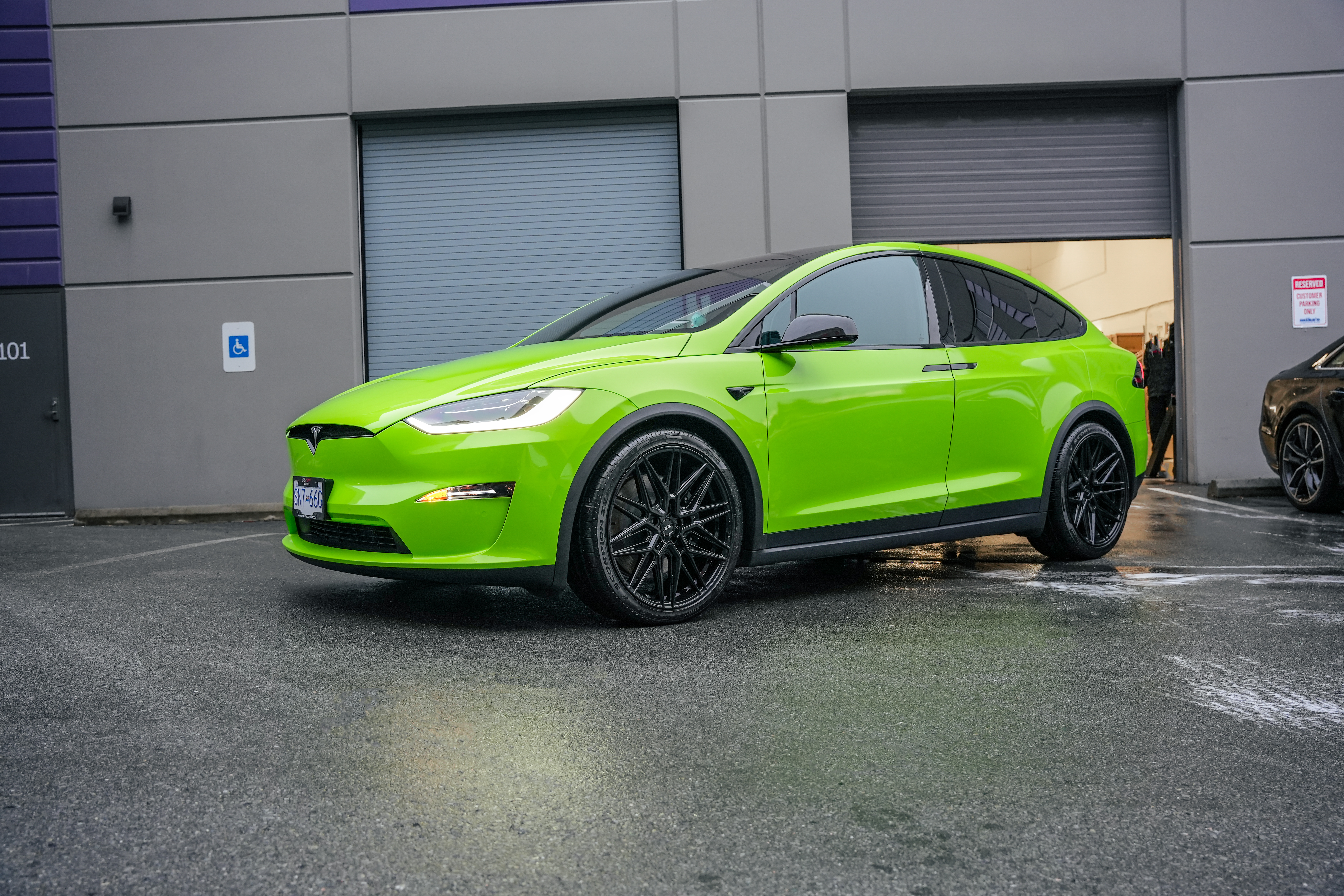 Green Model X Vossen