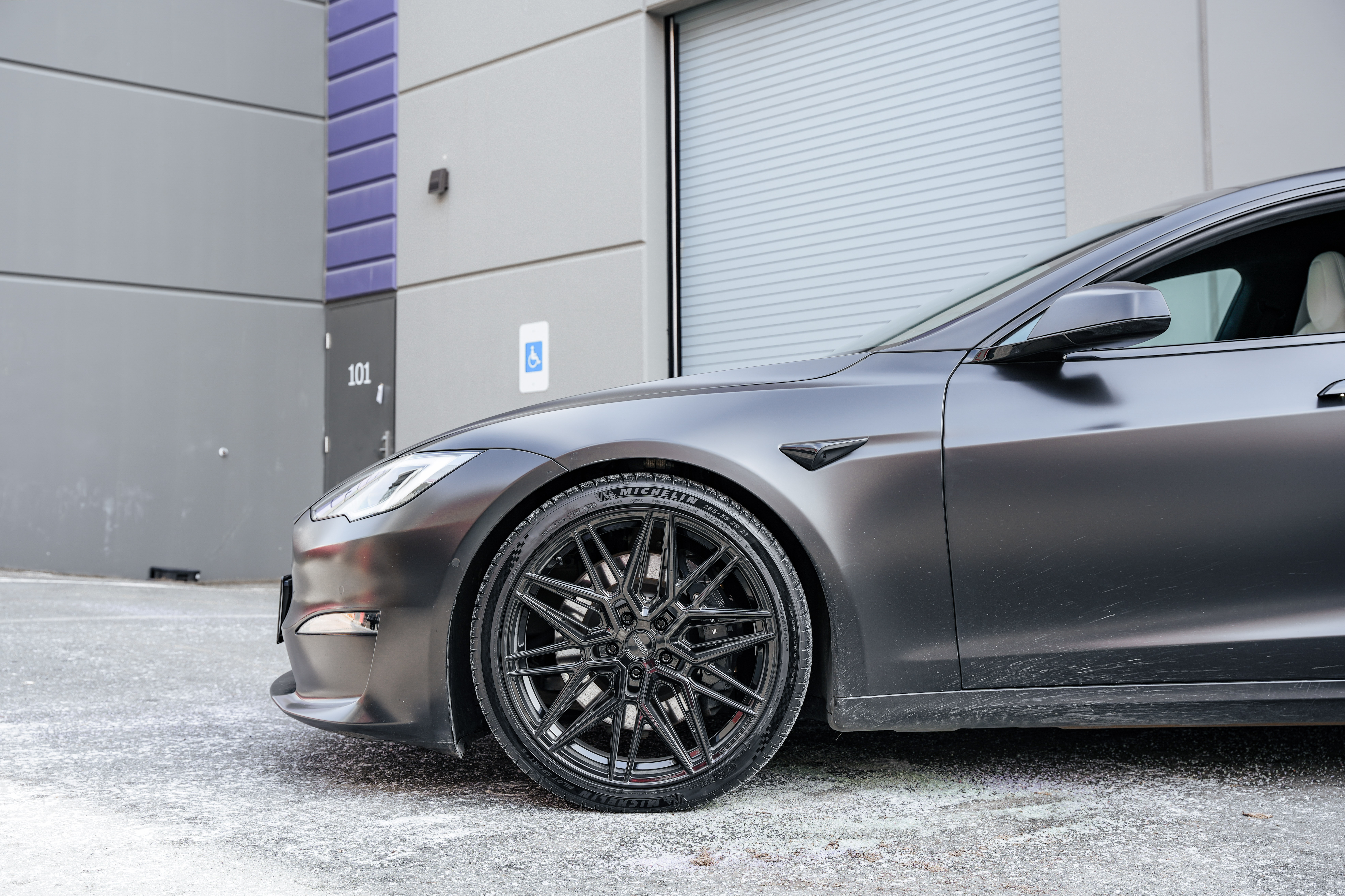 Model S HF7