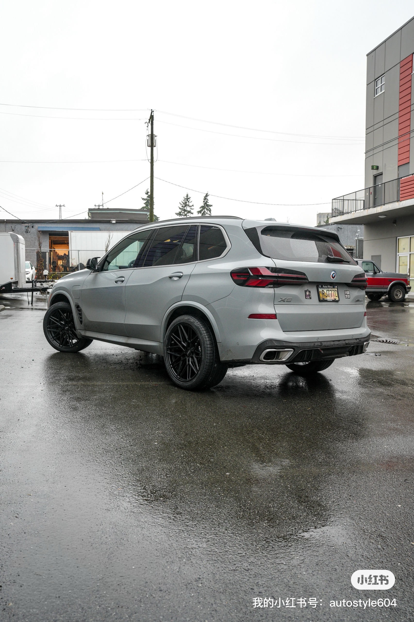 BMW X5 | 21” Vossen HF-7 Wheels & Pirelli All-Season Tires | Vancouver BC